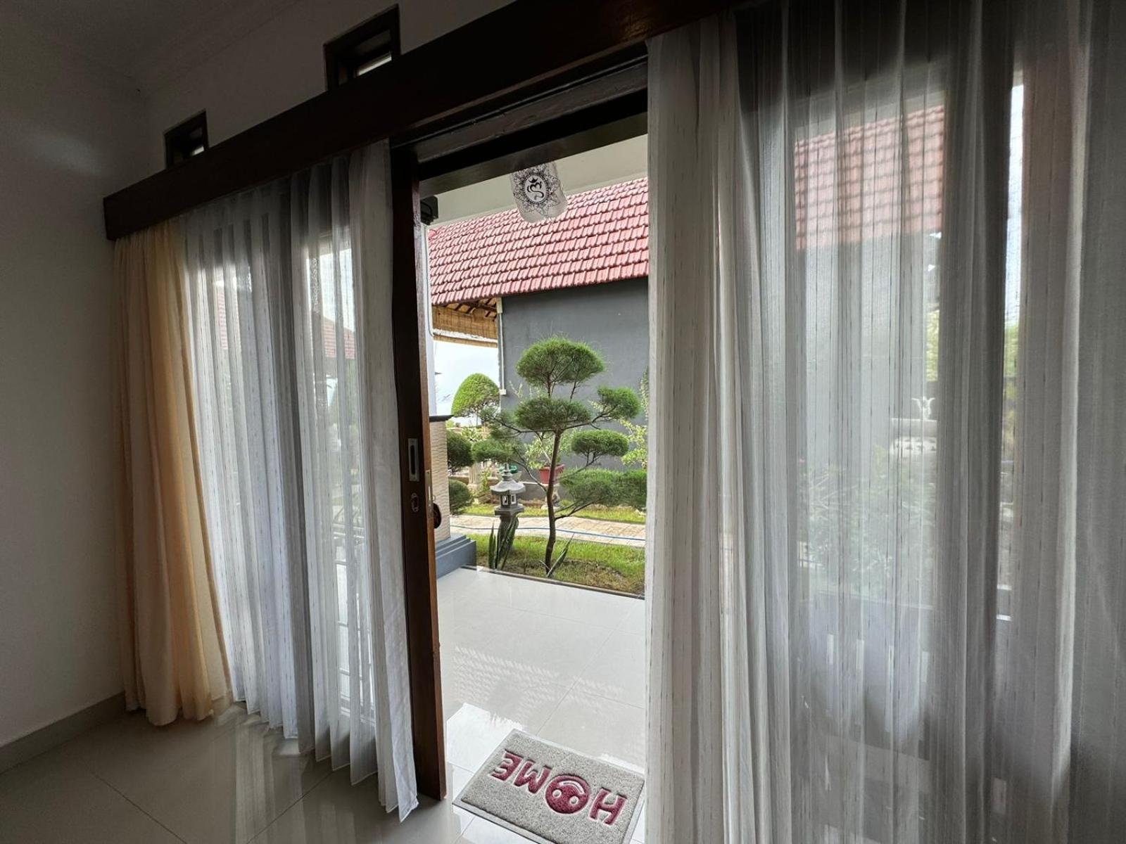 Kaylas Hill Jungle Resort Batununggul Exterior foto